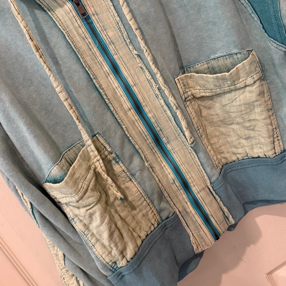 Oli & Hali teal distressed zip up hoodie, medium - Picture 3 of 7